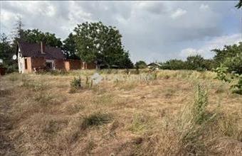 Eladó Szegedi külterületi telek hirdetés (28377935)