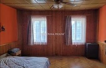 Eladó Taksonyi családi ház hirdetés (19491437)