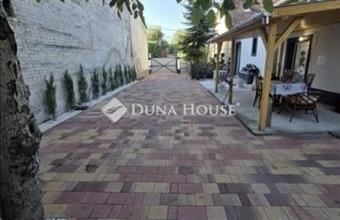 Eladó Budapest XX. kerületi házrész hirdetés (63417645)