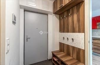 Eladó Budapest IX. kerületi csúsztatott zsalus lakás hirdetés (78544249)