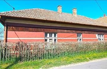 Eladó Tiszajenői családi ház hirdetés (32482347)