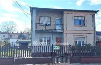 Eladó Tiszaföldvári családi ház hirdetés (49127424)