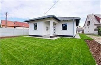 Eladó Szigetszentmiklósi családi ház hirdetés (54294777)