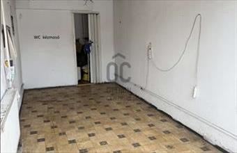 Eladó Budapest IV. kerületi egyedi garázs hirdetés (42797434)