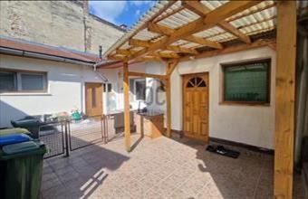 Eladó Budapest XX. kerületi tégla lakás hirdetés (85254737)