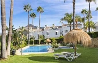 Eladó Spanyolországi sorház hirdetés (83434744)