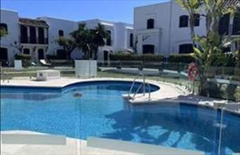 Eladó Spanyolországi sorház hirdetés (45492797)