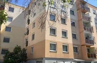 Eladó Győri panel lakás hirdetés (44353757)