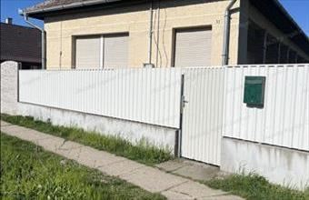 Eladó Jászteleki családi ház hirdetés (55953323)