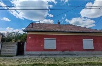 Eladó Orosházai családi ház hirdetés (19893334)