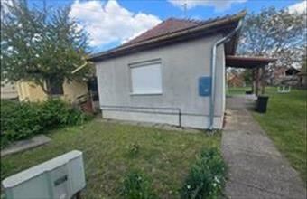 Kiadó Ceglédi családi ház hirdetés (68419339)