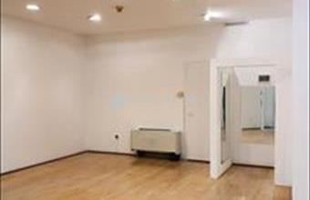 Eladó Pécsi üzlethelyiség üzletházban hirdetés (55697454)