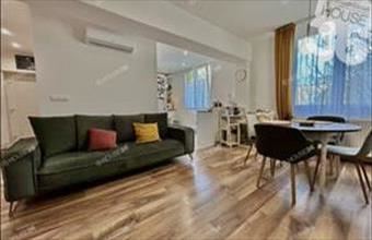 Eladó Kecskeméti tégla lakás hirdetés (53716875)