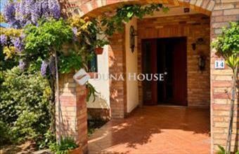 Eladó Dunakeszi családi ház hirdetés (37249844)