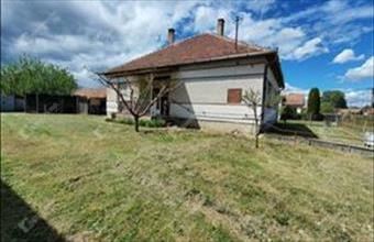 Eladó Ötvöskónyi családi ház hirdetés (43477779)