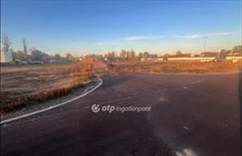 Eladó Szegedi fejlesztési lakóterület hirdetés (68927674)