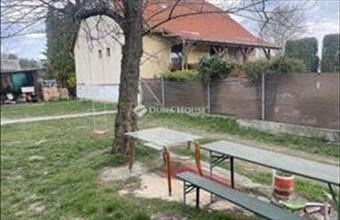 Eladó Péceli tégla lakás hirdetés (95984278)