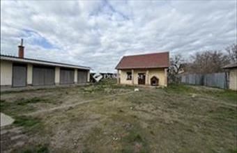 Eladó Tápiószecsői családi ház hirdetés (95365528)