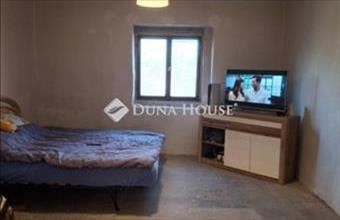 Eladó Pápai sorház hirdetés (48938259)