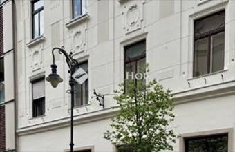 Eladó Budapest VI. kerületi tégla lakás hirdetés (54494767)