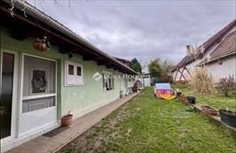 Eladó Esztergomi családi ház hirdetés (94249227)