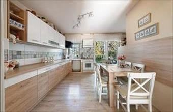 Eladó Biatorbágyi családi ház hirdetés (74554259)