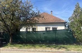 Eladó Kerepesi családi ház hirdetés (94433453)