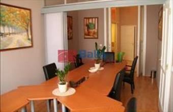 Kiadó Budapest VI. kerületi iroda irodaházban hirdetés (58579421)