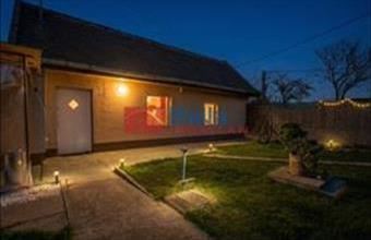 Eladó Budapest XXI. kerületi családi ház hirdetés (38322461)