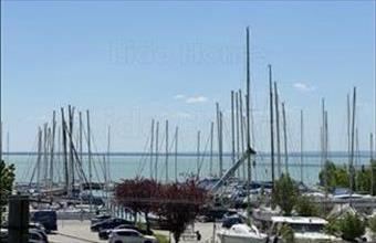 Eladó Balatonkenesei étterem, vendéglő hirdetés (38321429)