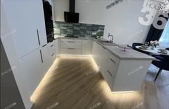 Eladó Kecskeméti tégla lakás hirdetés (35623357)