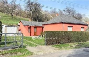 Eladó Pécsi családi ház hirdetés (83789298)