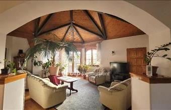 Eladó Szentendrei családi ház hirdetés (96917853)