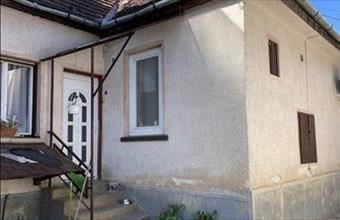 Eladó Pilisvörösvári családi ház hirdetés (43595934)