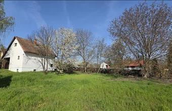 Eladó Szegedi lakóövezeti telek hirdetés (35397849)