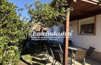 Eladó Soproni családi ház hirdetés (76334336)