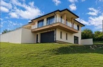 Eladó Cserszegtomaji családi ház hirdetés (95293999)