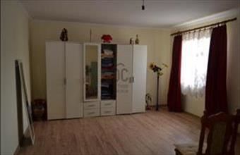 Eladó Kenézlői családi ház hirdetés (63747743)