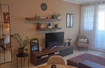 Eladó Szekszárdi panel lakás hirdetés (25947554)