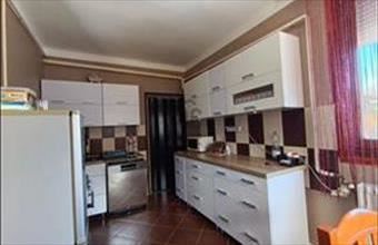 Eladó Gombai családi ház hirdetés (99273337)