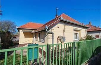 Eladó Abonyi családi ház hirdetés (33673235)