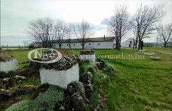 Eladó Veszprémi termőföld, szántó hirdetés (32338792)