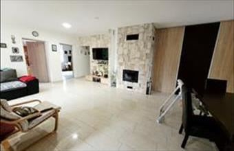 Eladó Nyíregyházai családi ház hirdetés (56365346)