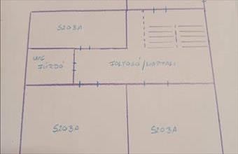 Eladó Ajaki iroda családiházban hirdetés (85395679)