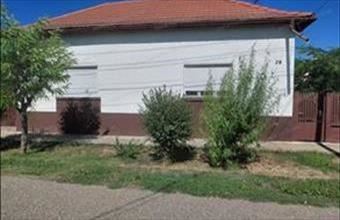 Eladó Törökszentmiklósi családi ház hirdetés (44636199)