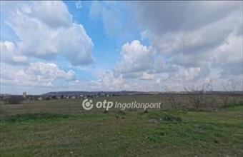 Eladó Fóti egyéb telek hirdetés (79574137)