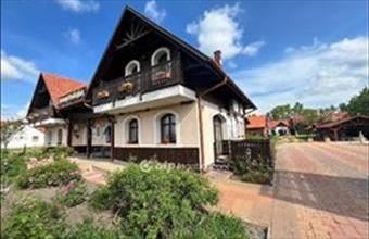 Eladó Hortobágyi üzlethelyiség utcafronton hirdetés (93485933)