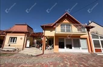 Eladó Keszthelyi családi ház hirdetés (38174924)