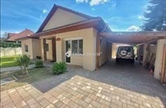 Eladó Dunakeszi családi ház hirdetés (33248112)