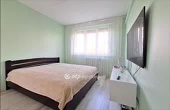 Eladó Budapest III. kerületi panel lakás hirdetés (36387937)